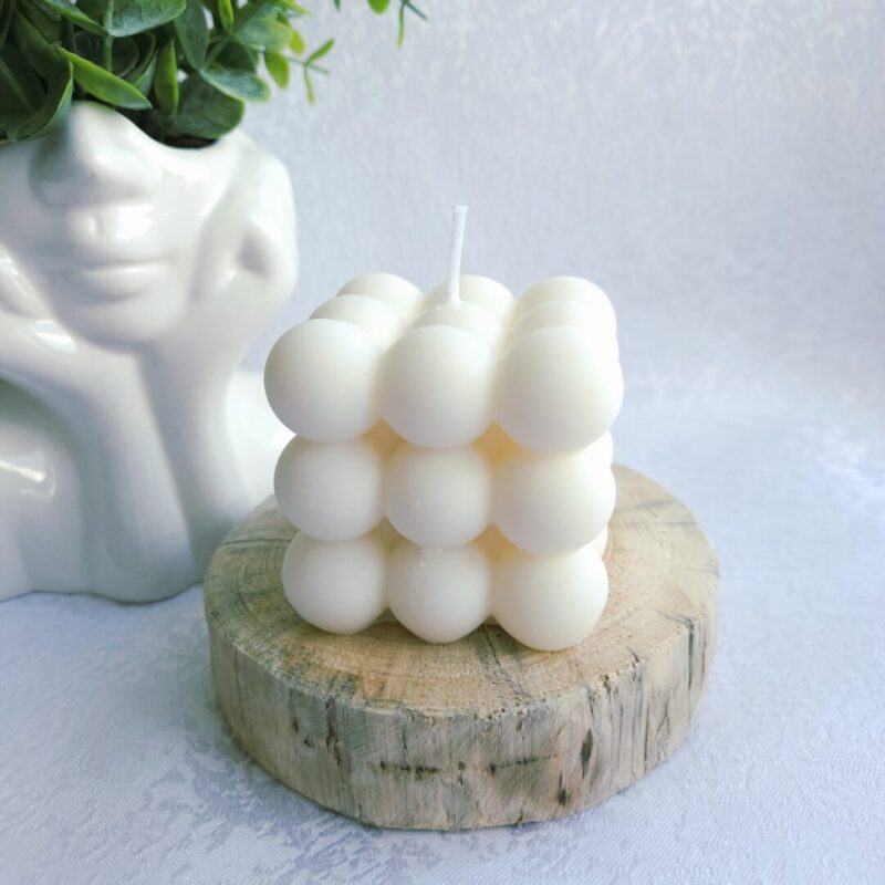 Sojavahaküünal “Mullid” vaarika lõhnaline – looduslik käsitööküünal sojavahast