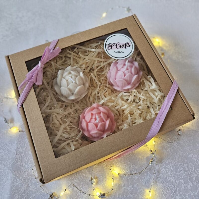 EP Crafts kinkekarp kolme käsitööküünlaga