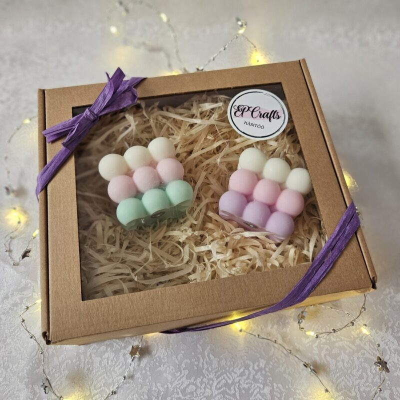 EP Crafts kinkekarp kahe käsitööküünlaga